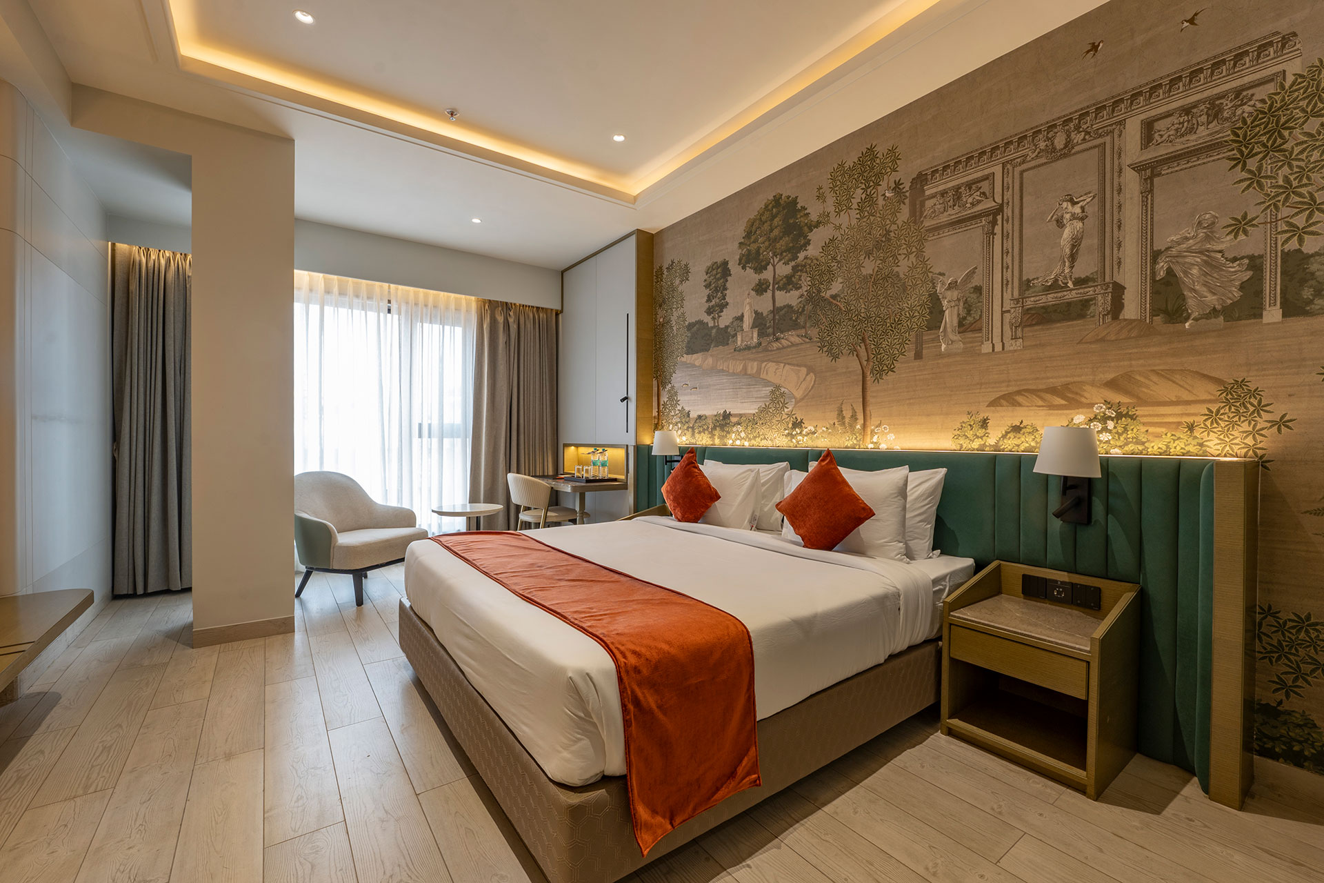 Royal Room-4