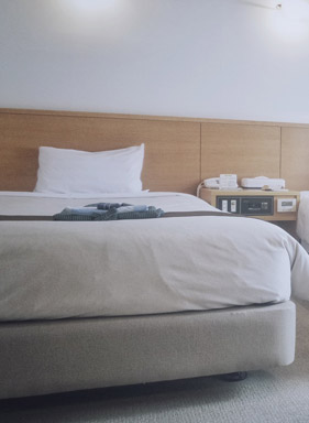 room1.jpg